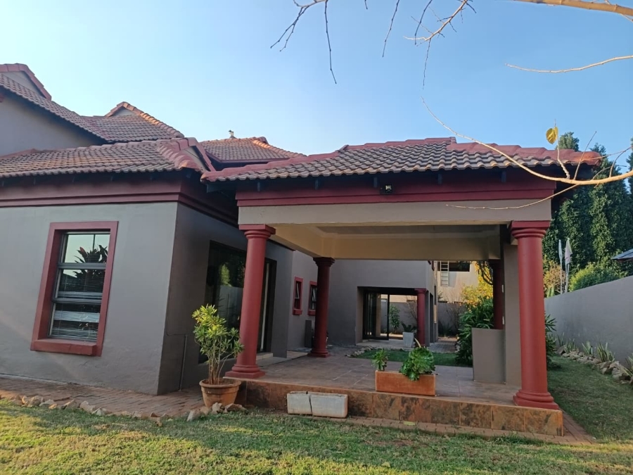 3 Bedroom Property for Sale in Zambezi Country Estate Gauteng
