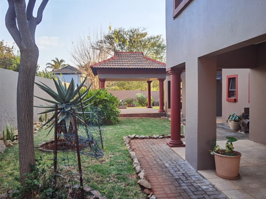 3 Bedroom Property for Sale in Zambezi Country Estate Gauteng