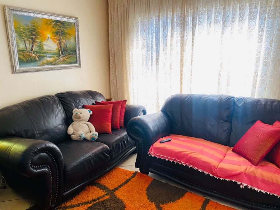 3 Bedroom Property for Sale in Soshanguve UU Gauteng