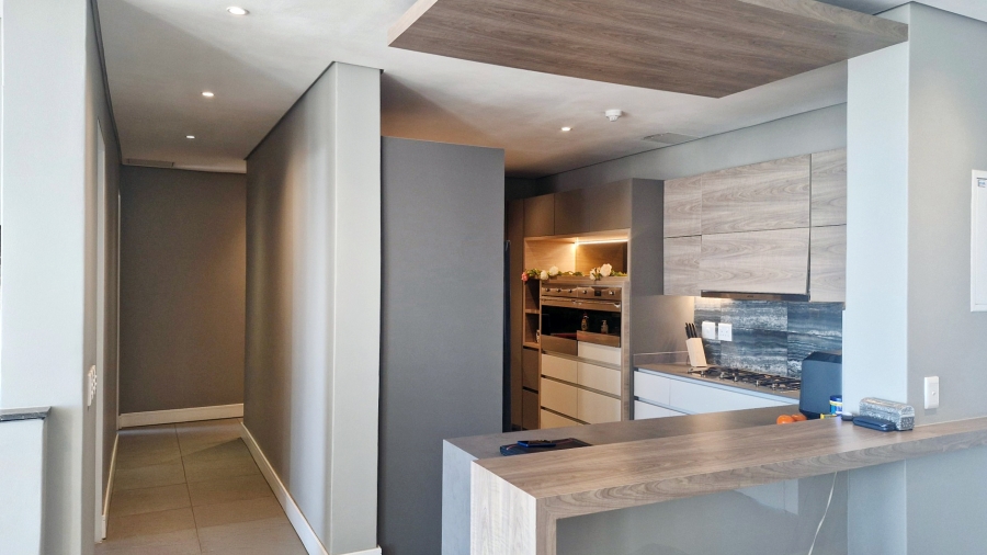 To Let 3 Bedroom Property for Rent in Rosebank Gauteng