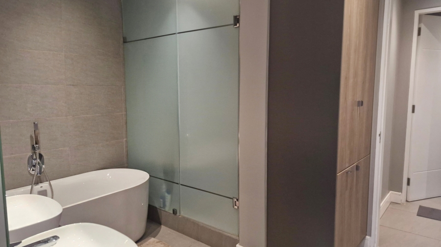 To Let 3 Bedroom Property for Rent in Rosebank Gauteng