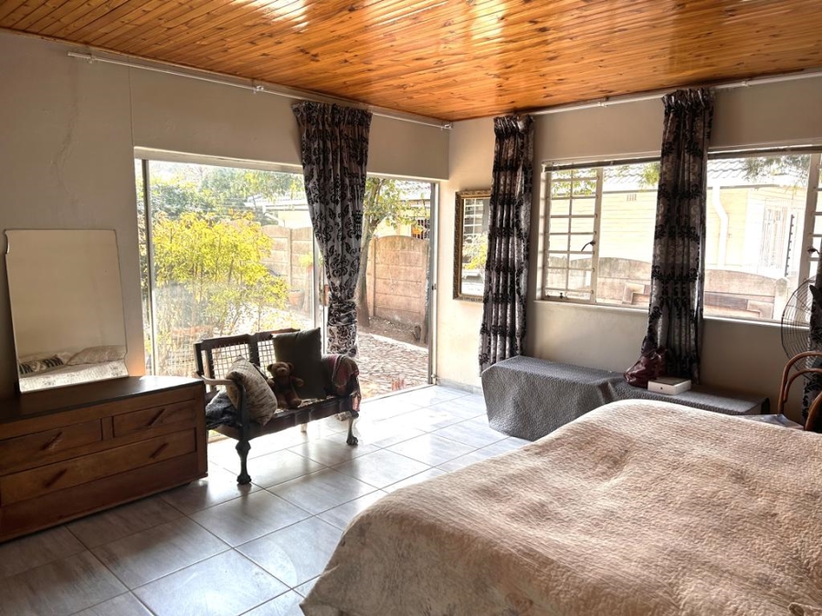 To Let 3 Bedroom Property for Rent in Sandringham Gauteng