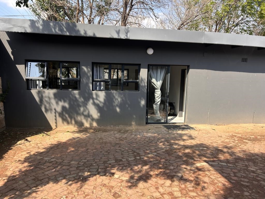 To Let 3 Bedroom Property for Rent in Sandringham Gauteng
