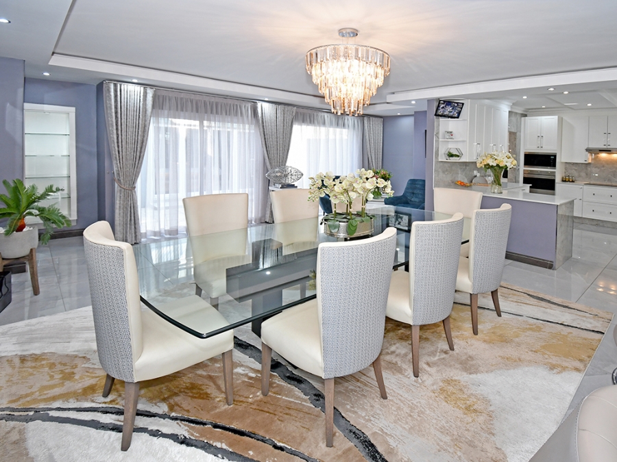 4 Bedroom Property for Sale in Hurlingham Manor Gauteng