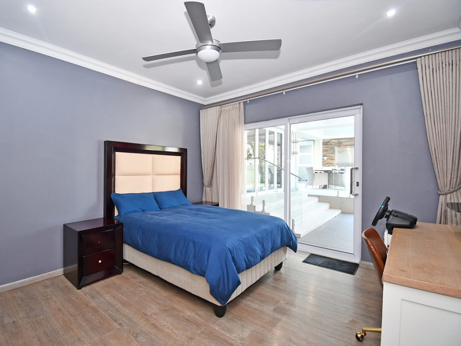 4 Bedroom Property for Sale in Hurlingham Manor Gauteng