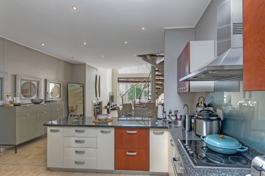 2 Bedroom Property for Sale in Hyde Park Gauteng