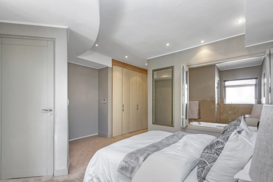 2 Bedroom Property for Sale in Hyde Park Gauteng