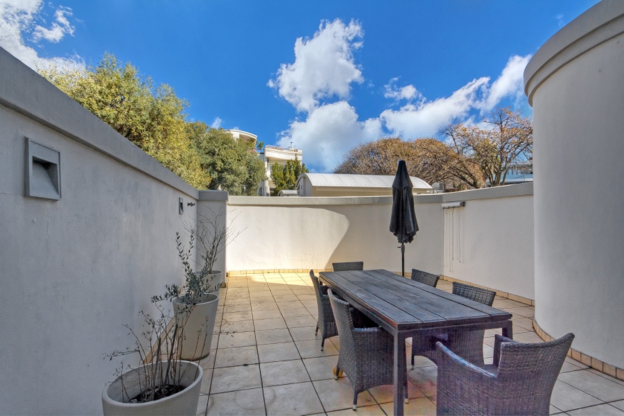 2 Bedroom Property for Sale in Hyde Park Gauteng