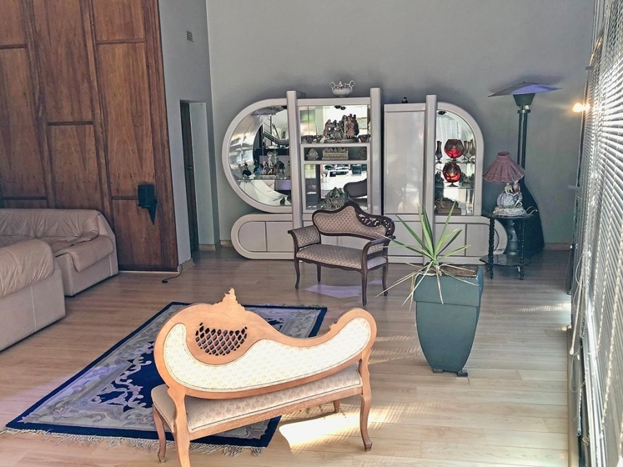 3 Bedroom Property for Sale in Glenhazel Gauteng