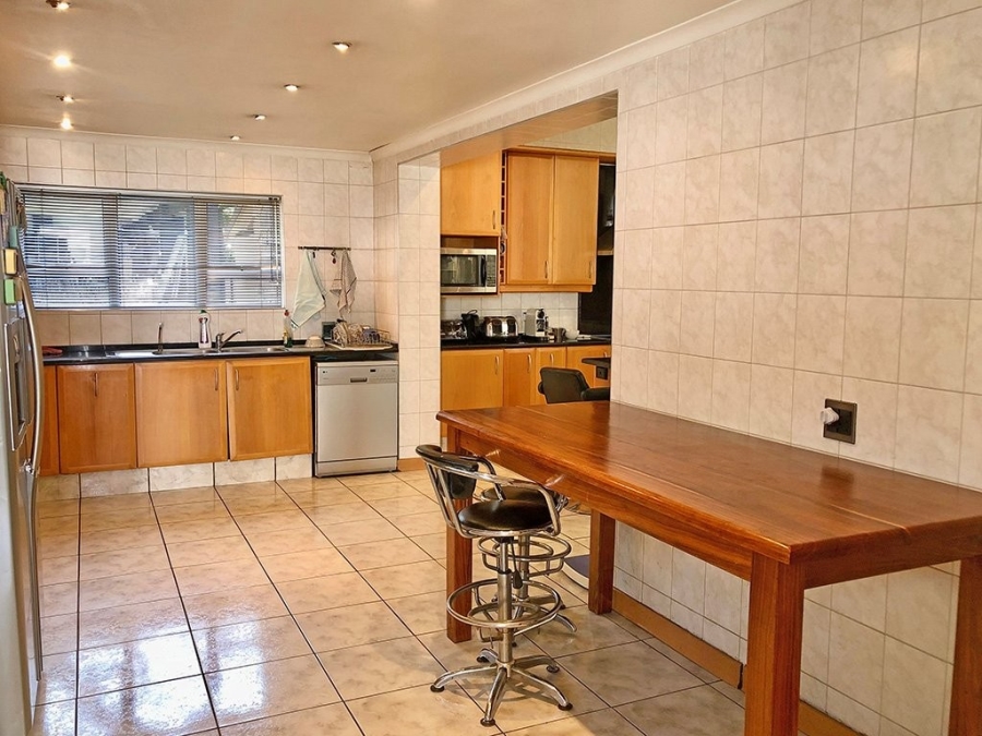 3 Bedroom Property for Sale in Glenhazel Gauteng