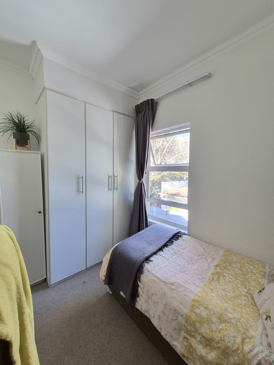 2 Bedroom Property for Sale in Saxonwold Gauteng