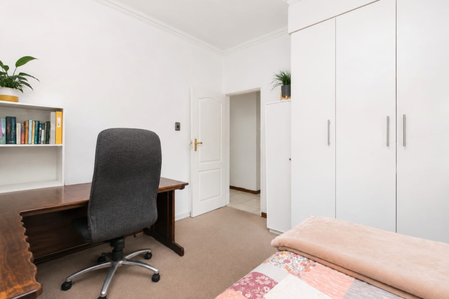 2 Bedroom Property for Sale in Saxonwold Gauteng