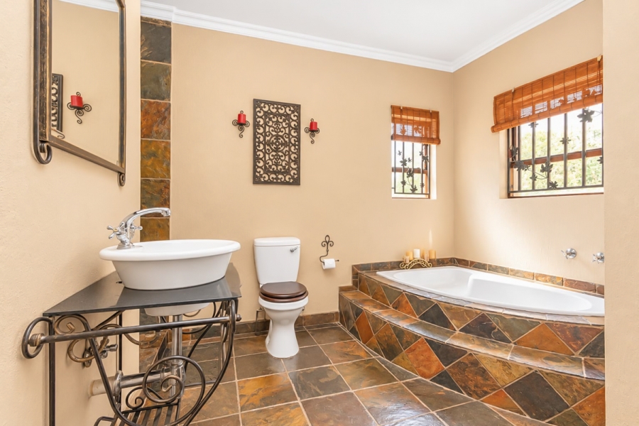 3 Bedroom Property for Sale in Kyalami Hills Gauteng