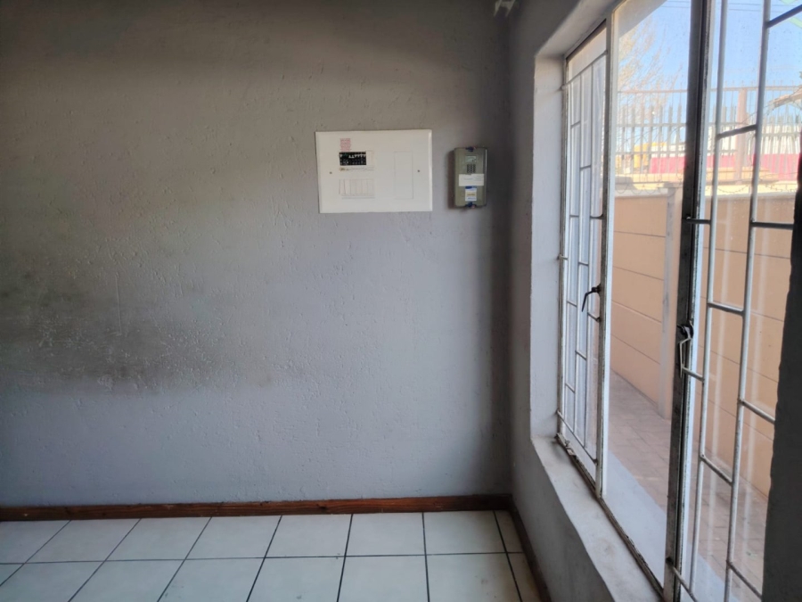 1 Bedroom Property for Sale in Randgate Gauteng