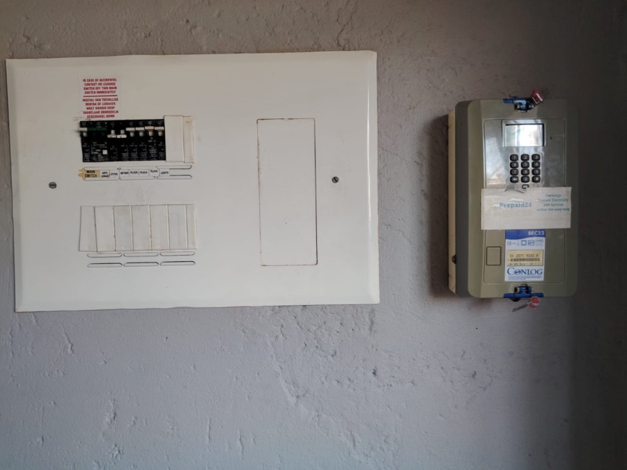 1 Bedroom Property for Sale in Randgate Gauteng