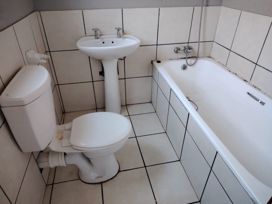 1 Bedroom Property for Sale in Randgate Gauteng