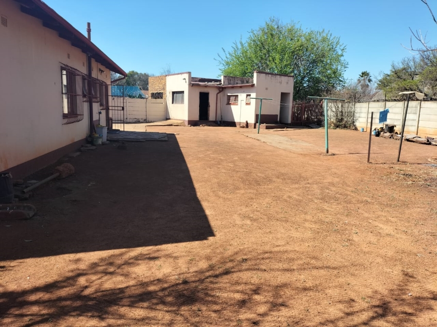 3 Bedroom Property for Sale in Westonaria Gauteng