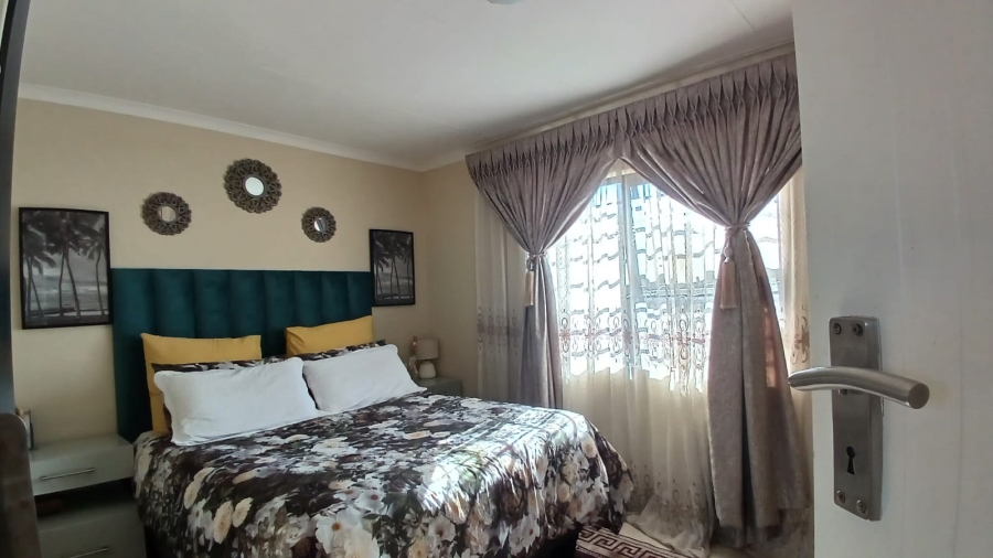2 Bedroom Property for Sale in Mindalore Gauteng