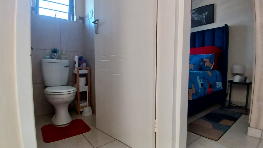 2 Bedroom Property for Sale in Mindalore Gauteng