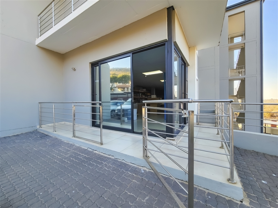To Let Commercial Property for Rent in Allens Nek Gauteng