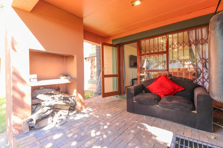 2 Bedroom Property for Sale in Ferndale Gauteng
