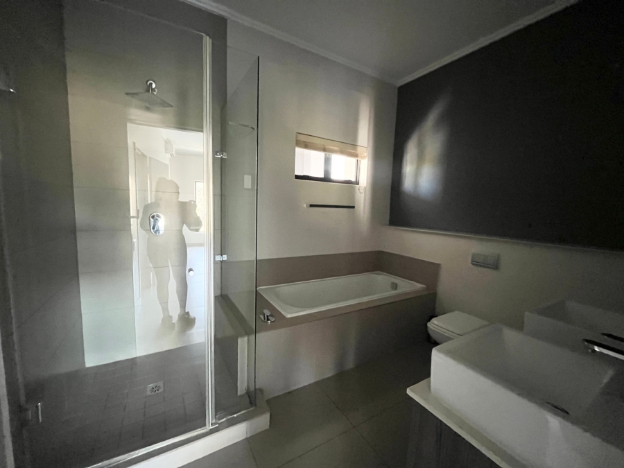 2 Bedroom Property for Sale in Morningside Gauteng