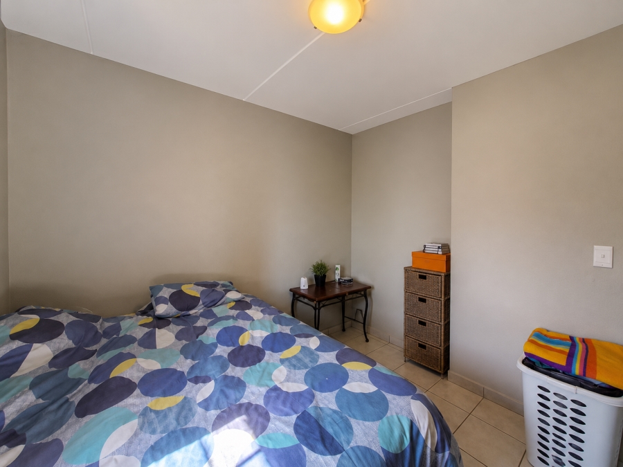 2 Bedroom Property for Sale in Heuweloord Gauteng