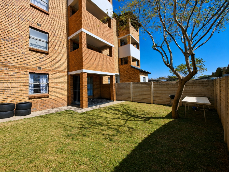 2 Bedroom Property for Sale in Heuweloord Gauteng