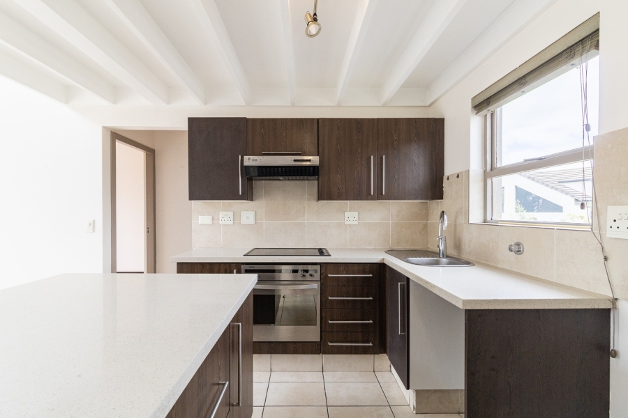 To Let 1 Bedroom Property for Rent in Lonehill Gauteng