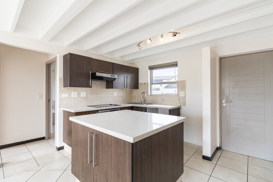 To Let 1 Bedroom Property for Rent in Lonehill Gauteng