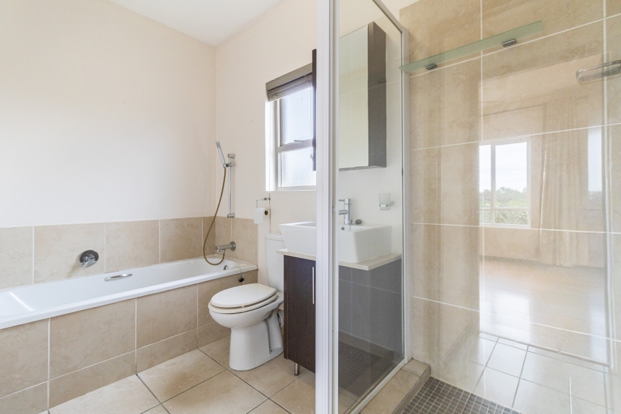 To Let 1 Bedroom Property for Rent in Lonehill Gauteng