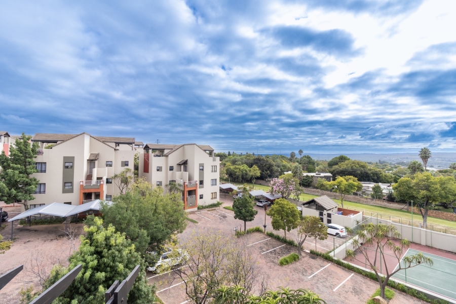 To Let 1 Bedroom Property for Rent in Lonehill Gauteng