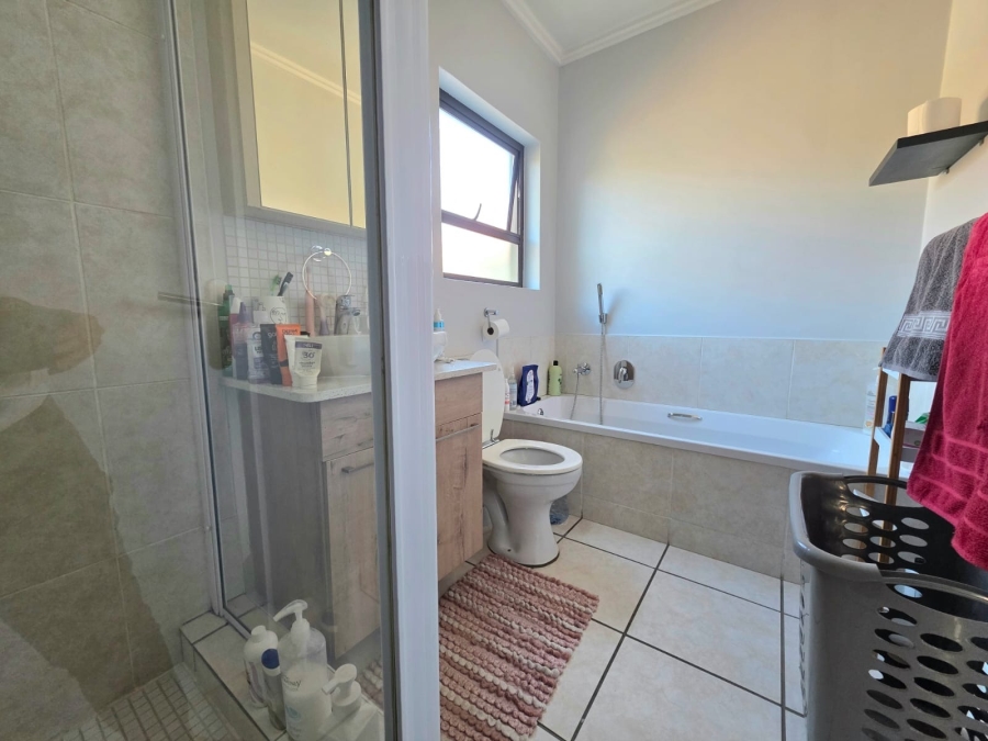 To Let 1 Bedroom Property for Rent in Paulshof Gauteng