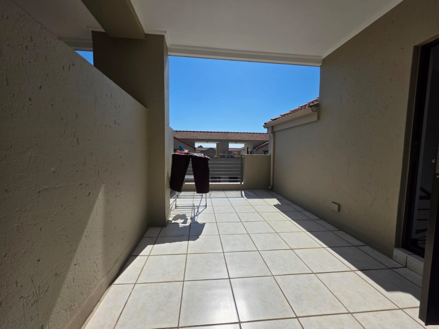 To Let 1 Bedroom Property for Rent in Paulshof Gauteng
