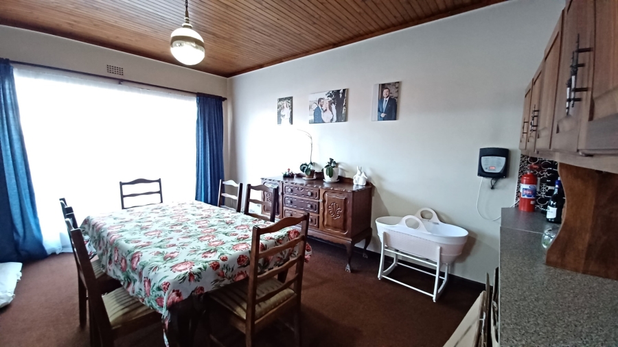 4 Bedroom Property for Sale in Vanderbijlpark SE 7 Gauteng