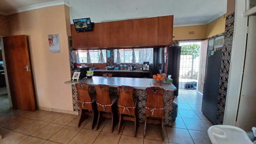 4 Bedroom Property for Sale in Vanderbijlpark SE 7 Gauteng