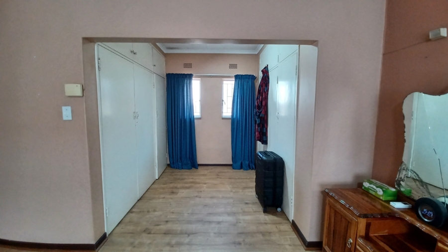 4 Bedroom Property for Sale in Vanderbijlpark SE 7 Gauteng