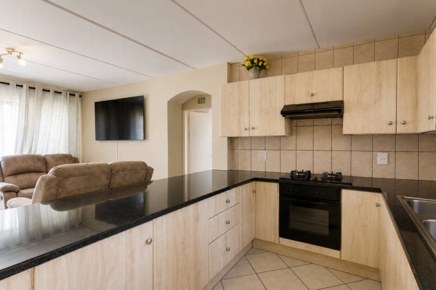 2 Bedroom Property for Sale in Fourways Gauteng