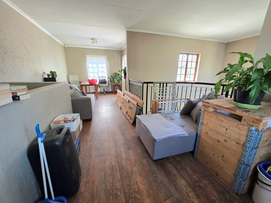 To Let 3 Bedroom Property for Rent in Lonehill Gauteng