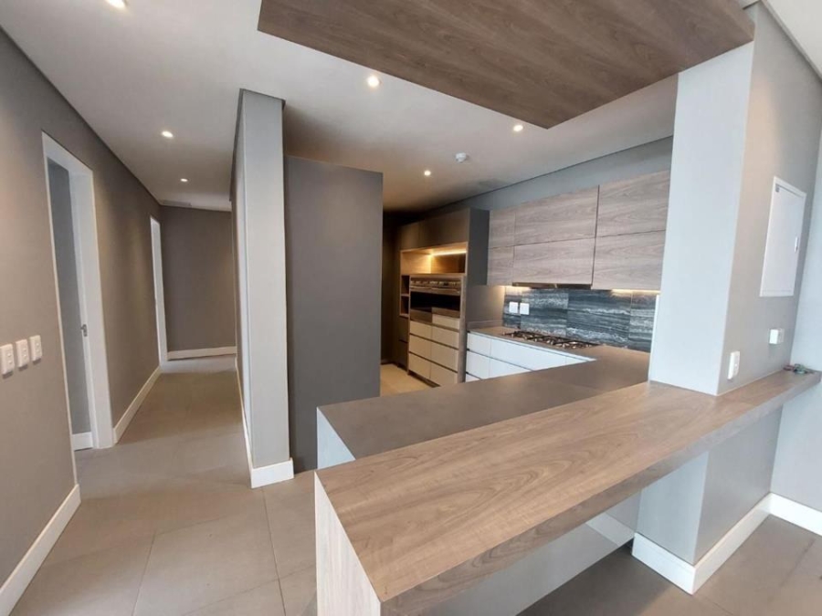 To Let 3 Bedroom Property for Rent in Rosebank Gauteng