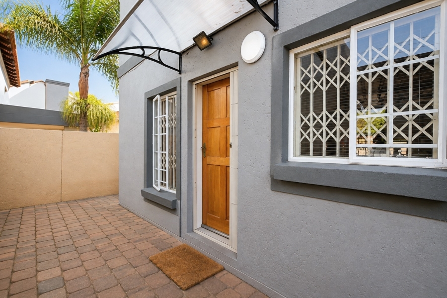 2 Bedroom Property for Sale in Annlin Gauteng