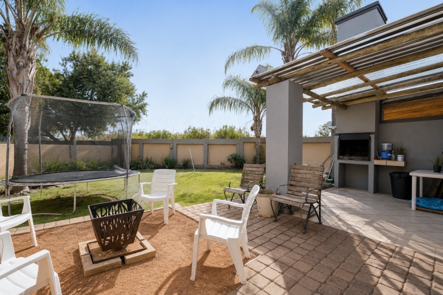 2 Bedroom Property for Sale in Annlin Gauteng