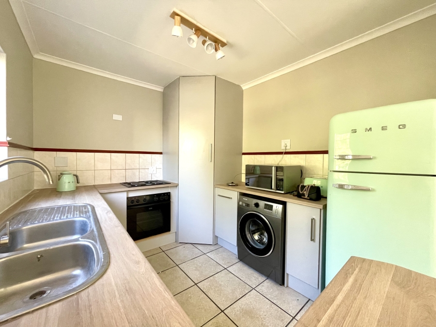 To Let 3 Bedroom Property for Rent in Craigavon Gauteng
