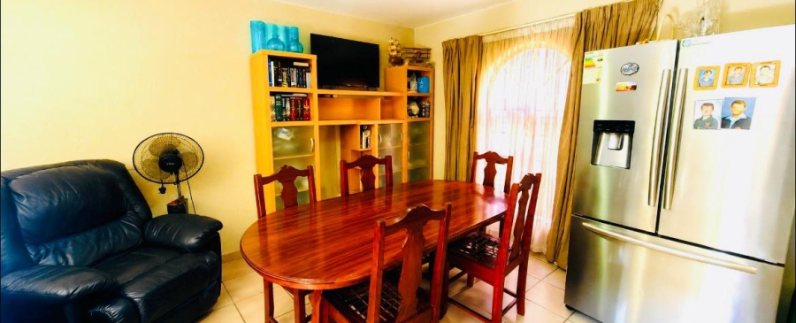 3 Bedroom Property for Sale in Noordheuwel Gauteng