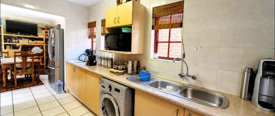 3 Bedroom Property for Sale in Noordheuwel Gauteng