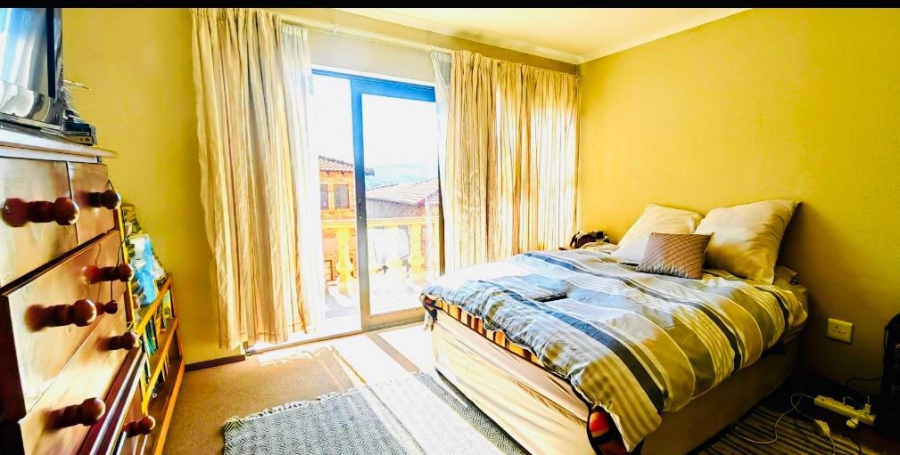 3 Bedroom Property for Sale in Noordheuwel Gauteng