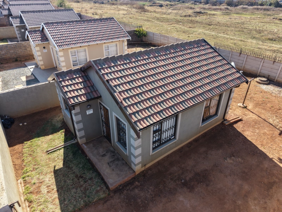 2 Bedroom Property for Sale in Toekomsrus Gauteng
