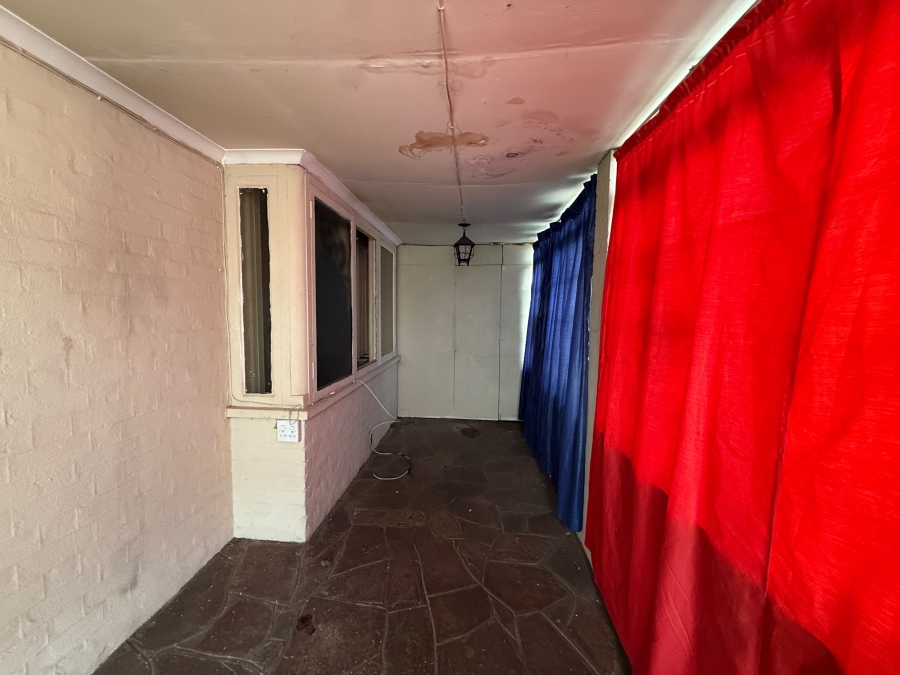 11 Bedroom Property for Sale in Jeppestown Gauteng