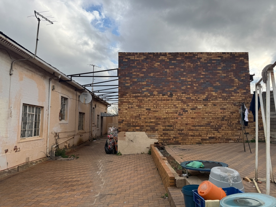 11 Bedroom Property for Sale in Jeppestown Gauteng