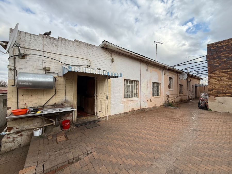 11 Bedroom Property for Sale in Jeppestown Gauteng